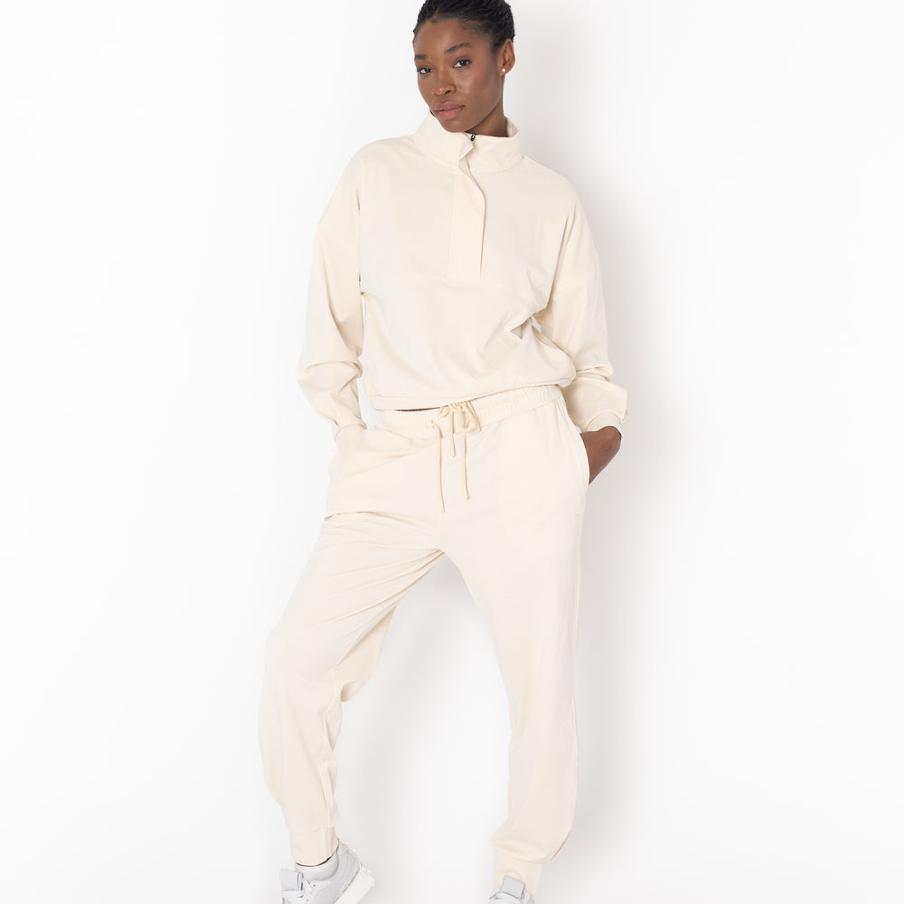 EasyFlow Ultra Soft Jogger Buttercream