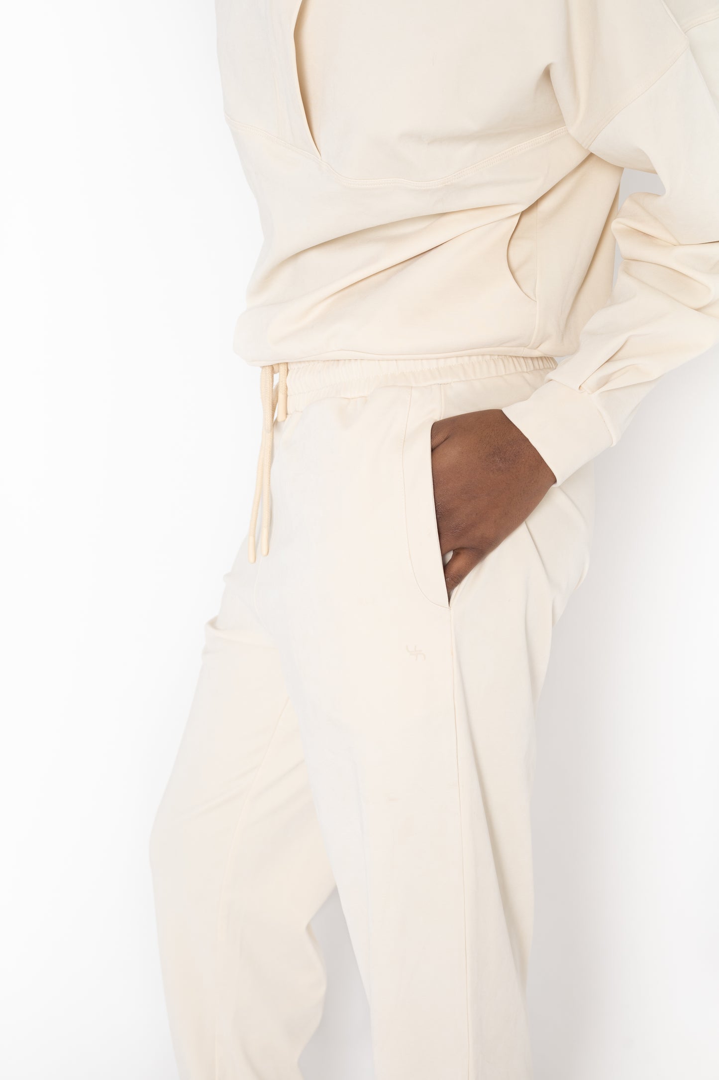 EasyFlow Ultra Soft Jogger Buttercream