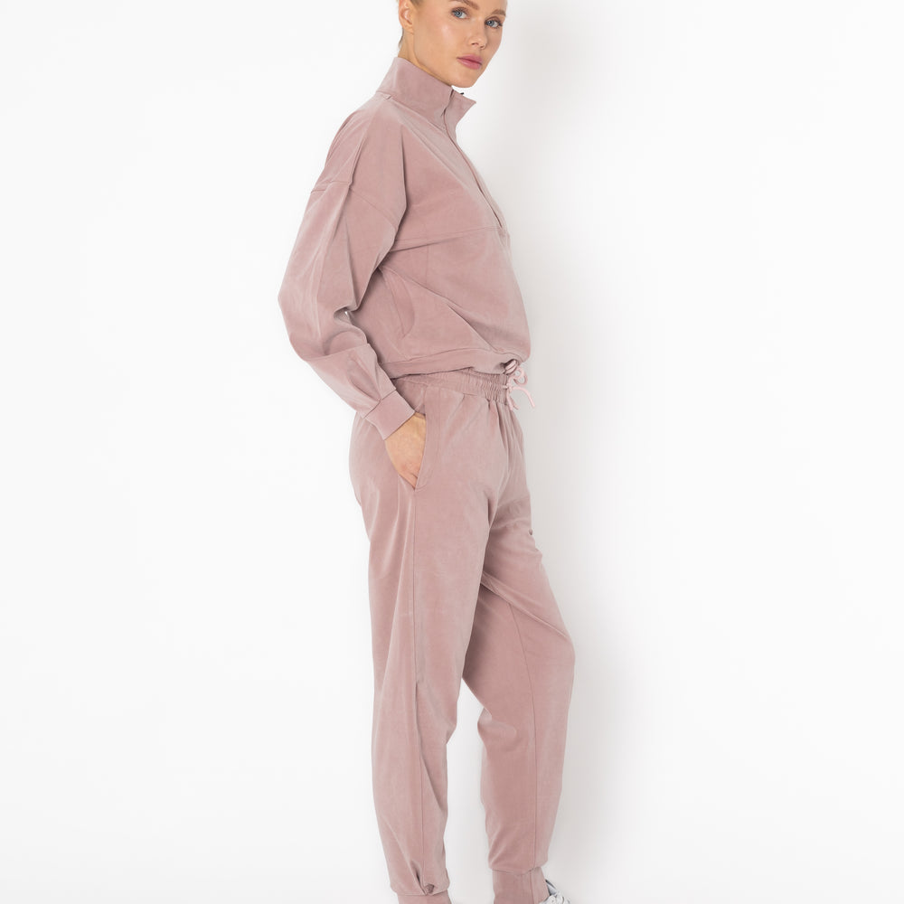 
                  
                    EasyFlow Ultra Soft Jogger Rosewater
                  
                